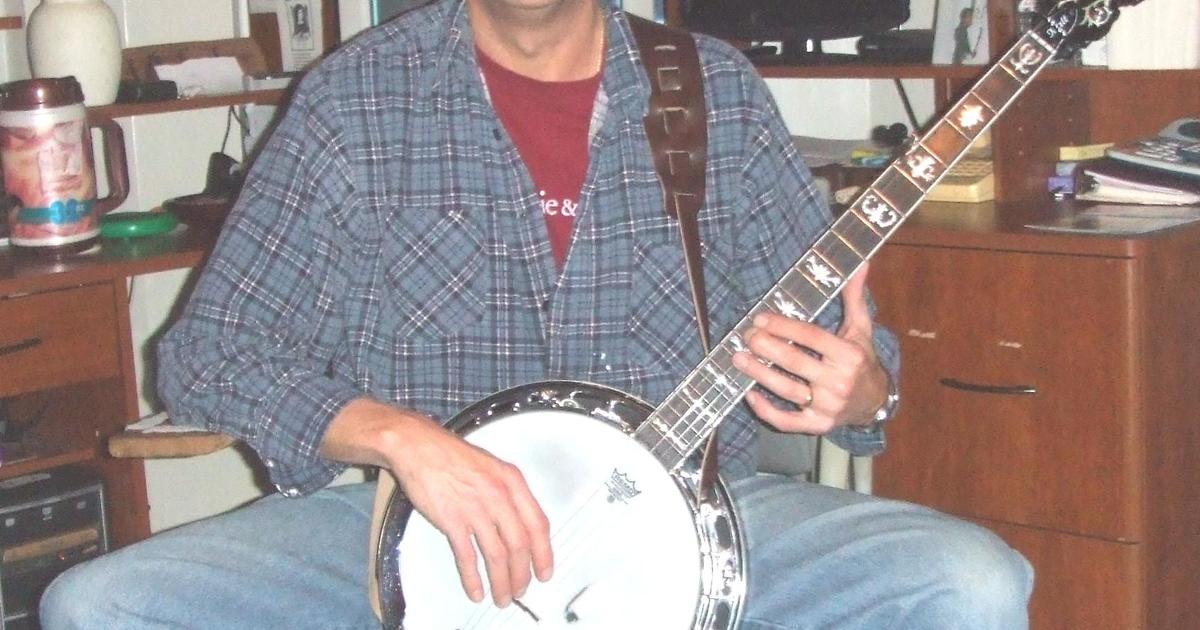 Banjo Lessons Scrugg’s Style 3 Finger Picking Musics